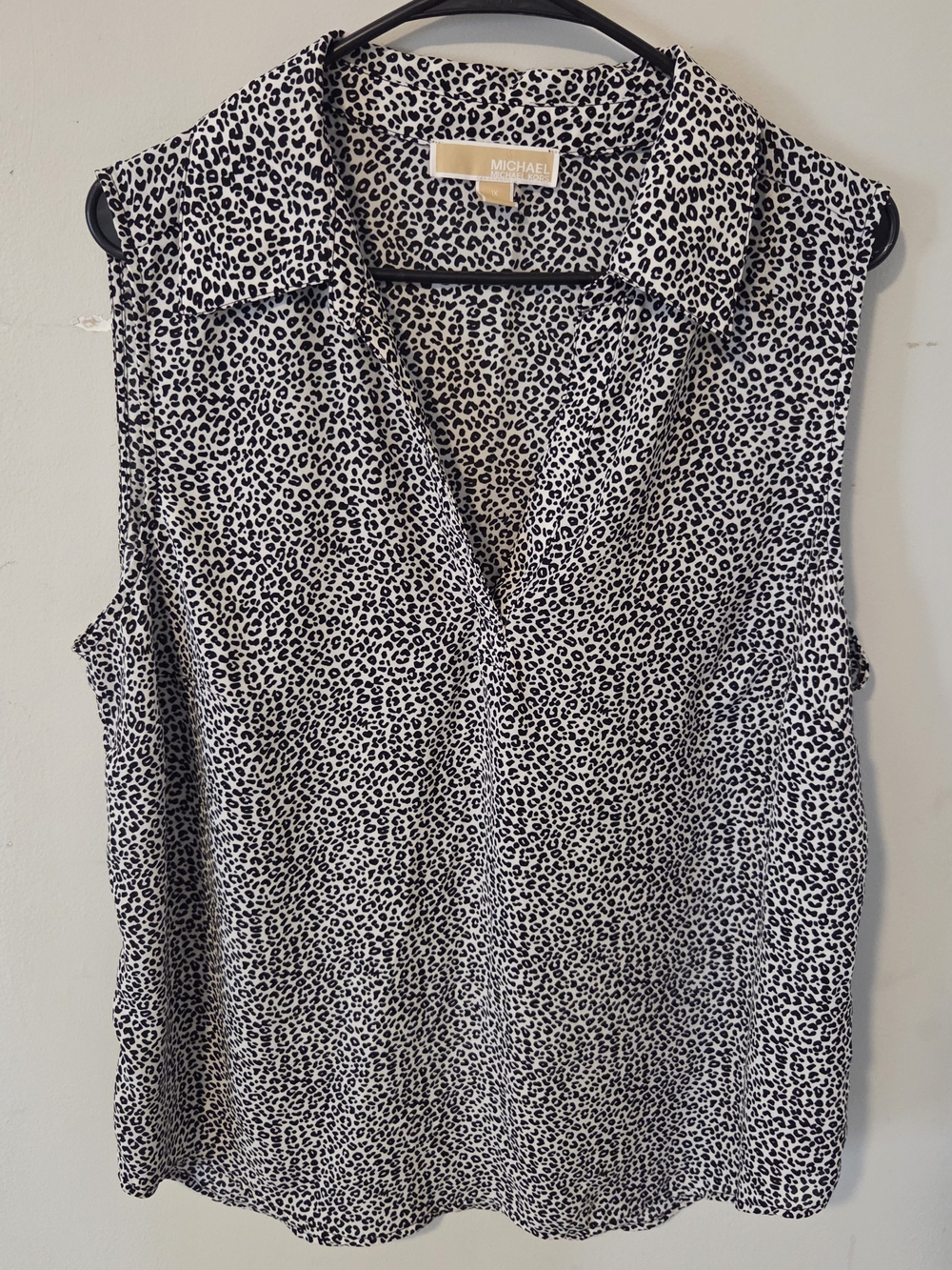 Michael Kors Black & White Leopard-Print Sleeveless V-Neck Tank
